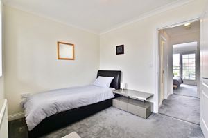 Photo 31- click for photo gallery